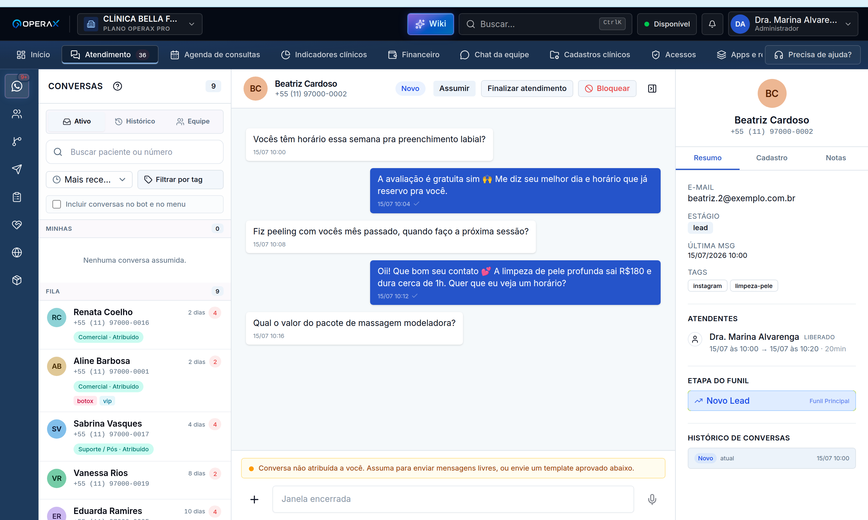 Inbox de atendimento com conversa e ficha do lead